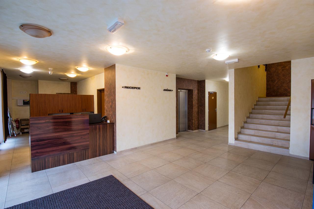 Hotel Arena Brumov Exterior foto