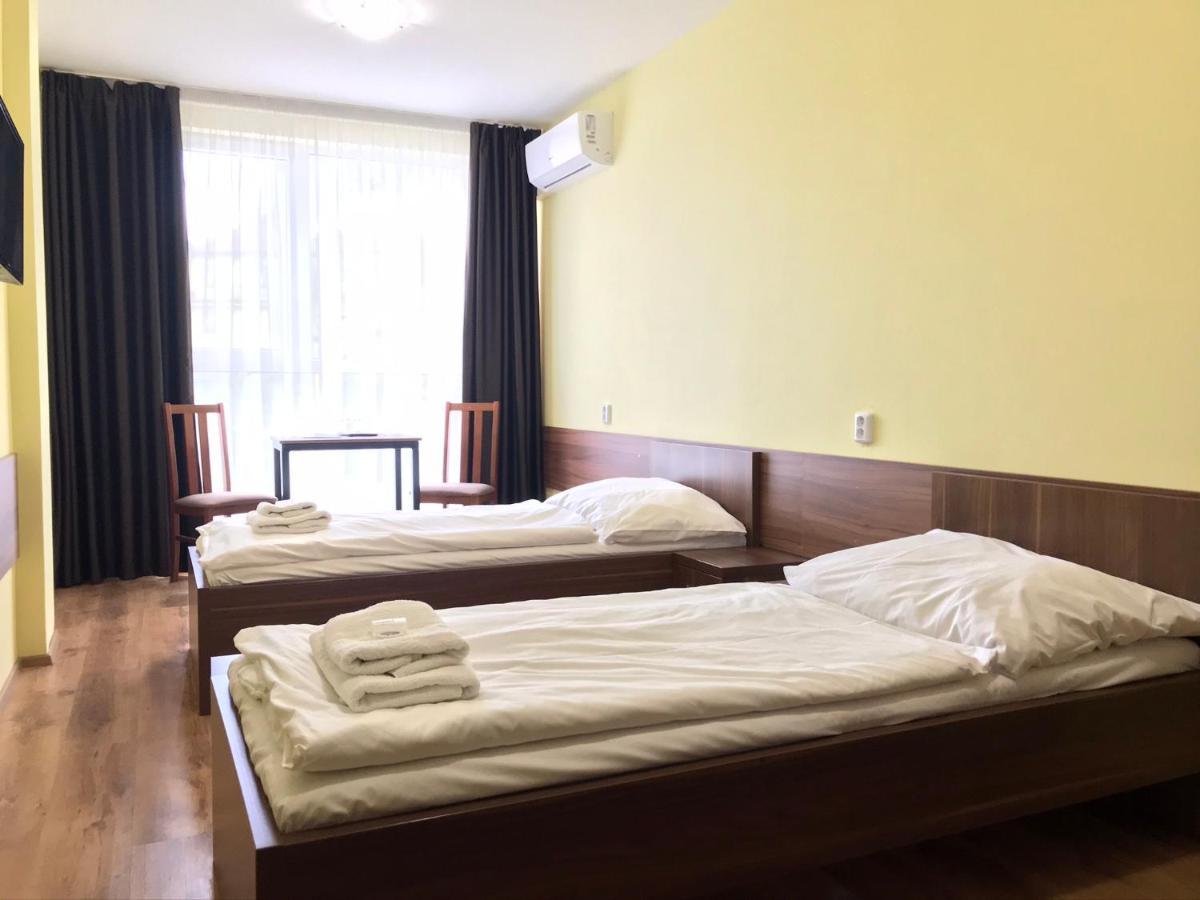Hotel Arena Brumov Exterior foto
