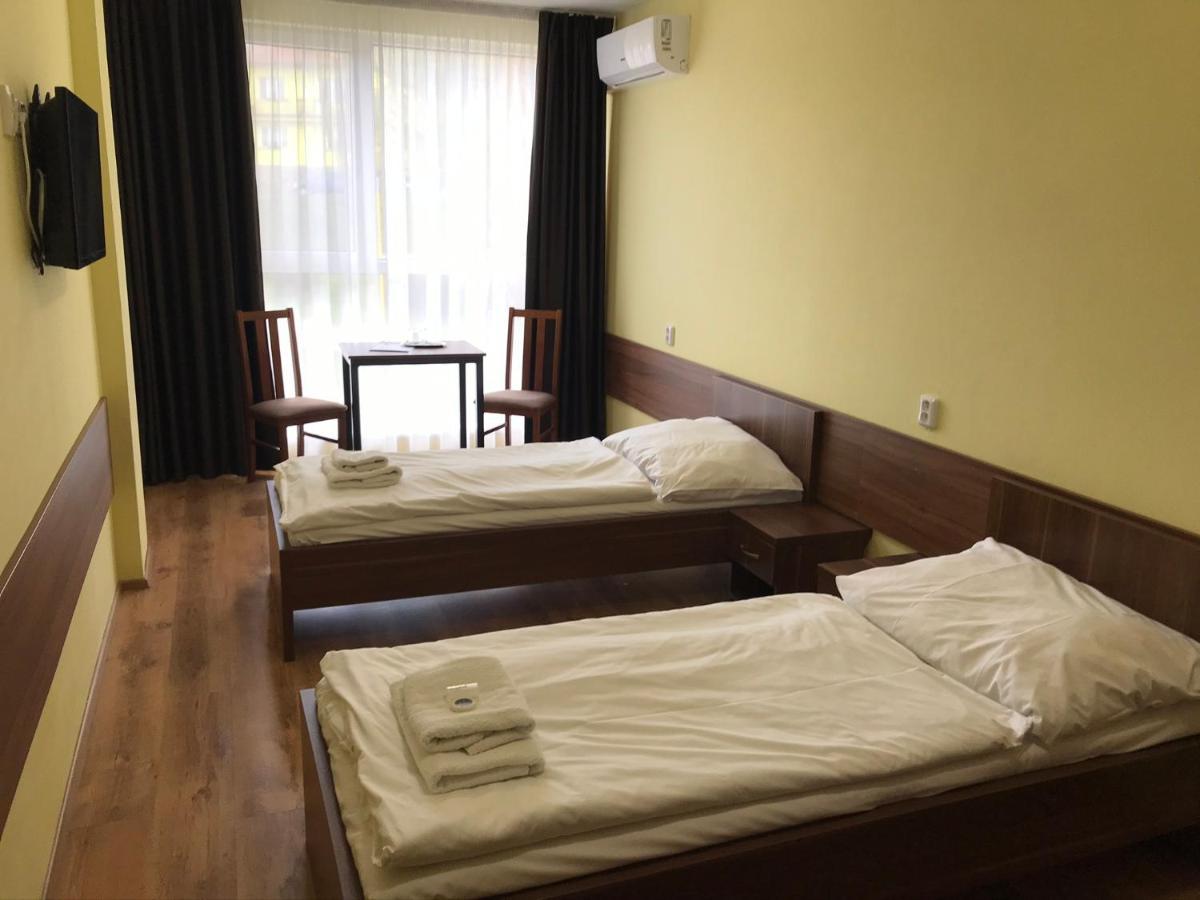 Hotel Arena Brumov Exterior foto